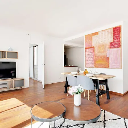 Apartment Charming Convention Serres