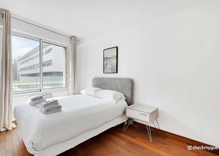 Apartman Charming Convention Serres Párizs